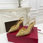 Valentino Garavani Vlogo Slingback Pumps In Gold - Image 3