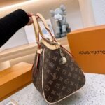 Louis Vuitton Tivoli GM Handbag Monogram Brown 32cm - Image 6
