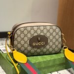 Gucci Neo Vintage GG Supreme Messenger Bag 24cm 476466 K9GVT 8856 - Image 3