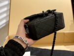 Chanel Flap Bag Black 20Cm - Image 7