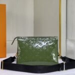 Louis Vuitton Coussin PM Bag Green 26cm M20565 - Image 5