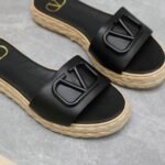 Valentino Garavani Vlogo Espadrille Slides Black - Image 4