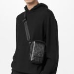 Louis Vuitton Double Phone Pouch NM Black 18cm M81323 - Image 7