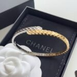 Chanel Coco Crush Gold Bangle - Image 5