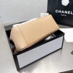 Chanel Grand Shopping Bag Beige 34cm - Image 2