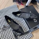 Chanel Pointed Toe Doll Shoes With Gold Flower In Black - Image 4