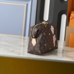 Louis Vuitton GM Cosmetic Pouch Monogram Brown 27Cm M14891 - Image 3