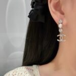 Chanel Crystal Cc Pearl Drop Earrings Silver Abg202 B21707 U2865 - Image 3