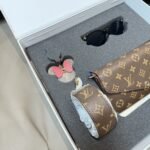 Gift Set: Louis Vuitton Félicie Pochette Bag Monogram With Mickey Mouse Keychain And My Monogram Light Cat Eye Glasses - Image 9