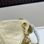 [Super Vip 1:1] Chanel 25 Small Handbag Grained And Gold Tone Metal Light Yellow 26Cm AS5293 B20304 NAGEQ - Image 7
