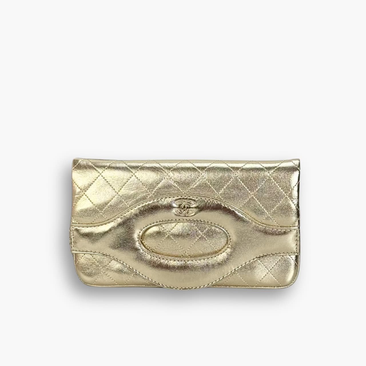 ELG_LVB1150-1-16.jpg Chanel Small 31 Metallic Crumpled Pouch Bag Gold 24cm - Image 1