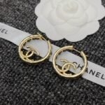 Chanel Gold Toned Metal With Cc Logo - Image 3