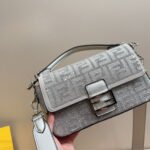 Fendi Baguette Bag Silver Crystal 25cm - Image 2