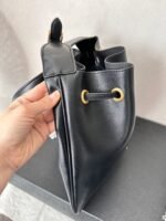 Saint Laurent Paris Vii Flat Hobo Bag In Smooth Leather Bag Black 23Cm - Image 3