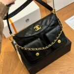 Chanel 24P Large Hobo Bag Glossy Leather Black 25Cm AS4668 B15543 94305 - Image 2