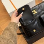 Chanel 24P Large Hobo Bag Glossy Leather Black 25Cm AS4668 B15543 94305 - Image 3