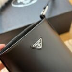 Prada Spazzolato Bucket Bag Black 17Cm - Image 3