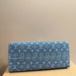 Louis Vuitton New Lv Remix Onthego Mm Denim Blue 35Cm M46871 - Image 4