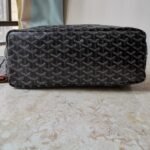 Goyard Saint Louis PM Bag Black And Tan 45Cm - Image 6