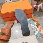 Hermes Giulia Sandal Brown H231056Z A3360 - Image 5