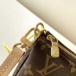 Louis Vuitton Pochette Accessoires 23.5cm M82766 - Image 5
