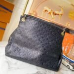 Louis Vuitton Artsy MM Monogram Black 41cm - Image 6