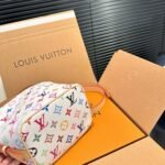 Louis Vuitton X Takashi Murakami All In BB White Multicolored 17cm M13089 - Image 3