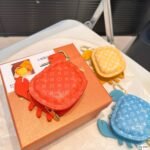 Louis Vuitton Crab Bag Hanging Accessories Red M01930 - Image 2