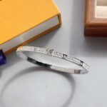 Louis Vuitton Empreinte Bangle White Gold Tone Q95641 - Image 3