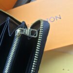 Louis Vuitton Zippy Wallet Monogram Black 19cm M61864 - Image 5
