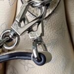 Louis Vuitton Hand It All PM Cream Beige 29Cm - Image 7