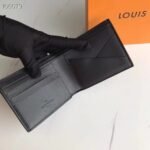 Louis Vuitton Imprinted Logo Short Wallet Black 11Cm - Image 4