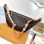 Louis Vuitton Monogram Bumbag 37cm M43644 - Image 6