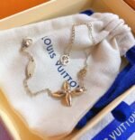 Louis Vuitton Louisette Bracelet Gold M00372 - Image 5