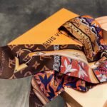 Louis Vuitton Confidential Garden Bandeau Brown - Image 2