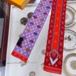 Louis Vuitton Minimalle Bandeau Lilas 120Cm - Image 5