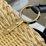 Louis Vuitton Capucines BB 27cm Black - Image 4