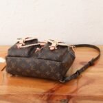 Louis Vuitton Excursion PM 23cm M46932 - Image 4