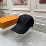 Louis Vuitton Monogram Cap Black - Image 8