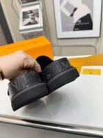 Louis Vuitton Lv Easy Mule Monogram Eclipse 1A8Wir - Image 4