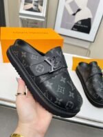 Louis Vuitton Lv Easy Mule Monogram Eclipse 1A8Wir - Image 3