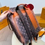 Louis Vuitton Montsouris Backpack Monogram Dust Coated Canvas 30Cm M11540 - Image 5