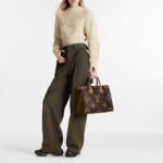 Louis Vuitton OnTheGo MM 35cm M45321 - Image 10