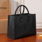Louis Vuitton Onthego MM 35cm Black M45595 - Image 7