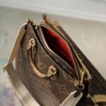 Louis Vuitton OnTheGo East West 25cm M46653 - Image 2