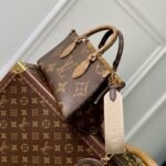 Louis Vuitton OnTheGo East West 25cm M46653 - Image 6