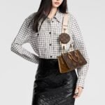 Louis Vuitton OnTheGo East West 25cm M46653 - Image 9