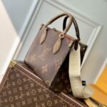 Louis Vuitton OnTheGo PM 25cm M46373 - Image 9