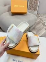 Louis Vuitton Pool Pillow Flat Comfort Mule Sandals Light Pink 1Actww - Image 4