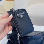 Prada Triangle Leather Shoulder Bag Black 27cm - Image 2